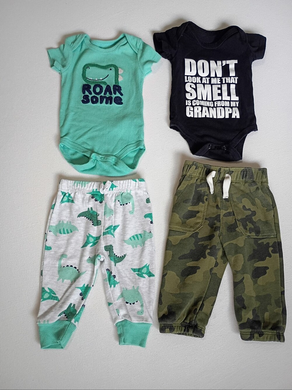Bon Bebe Dino & Camo Mix-and-Match Set - 2 Bodysuits & 2 Pants Bundle Size 3-6M